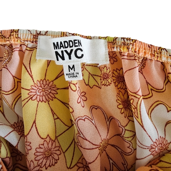 Madden‎ NYC Crop Top Tie Back Blouse Shirt Flowers - Picture 2 of 5